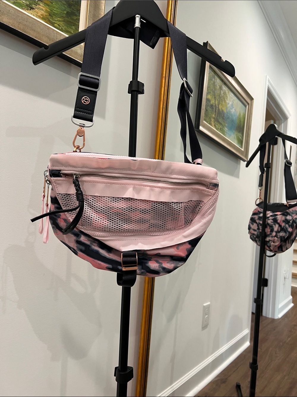 Lululemon Go Lightly Bag